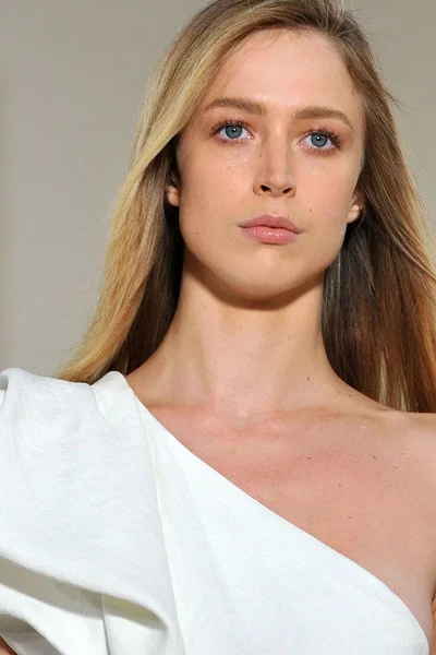 Look 7